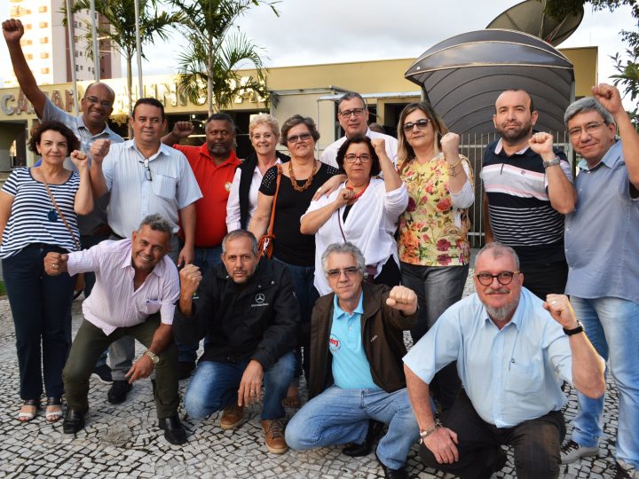 Movimento Sindical pede retirada de projeto que altera horário da Tribuna Livre